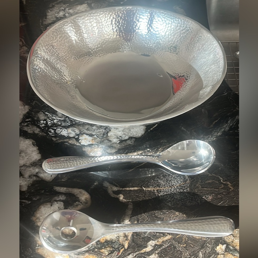 Lenox’s Stoney Creek 3 Piece Salad Serving Set
